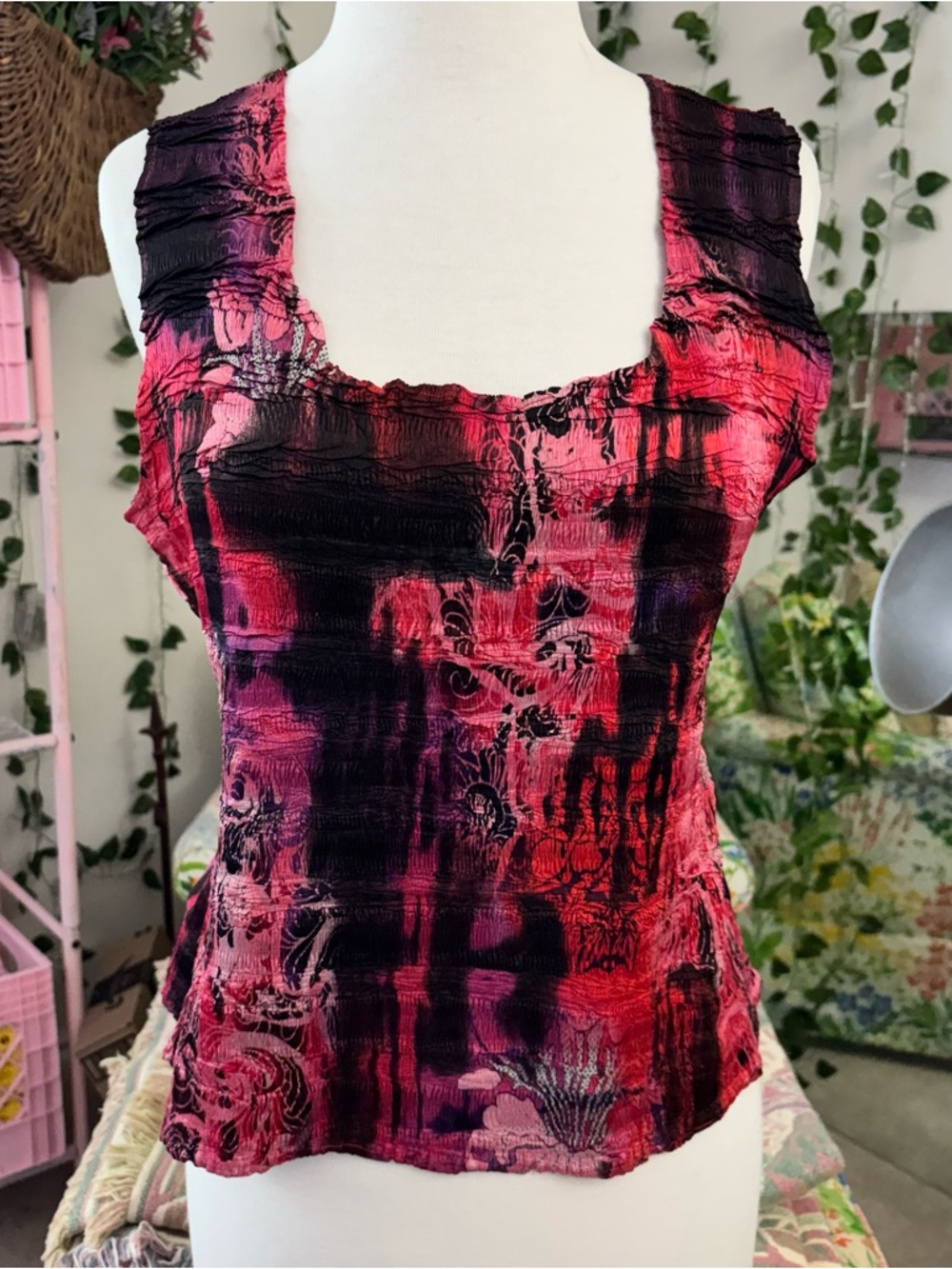 Y2K Red Black Crinkle Tank Top Fairy Grunge Indie Sleaze Fitted Top Size L - Picture 2 of 4